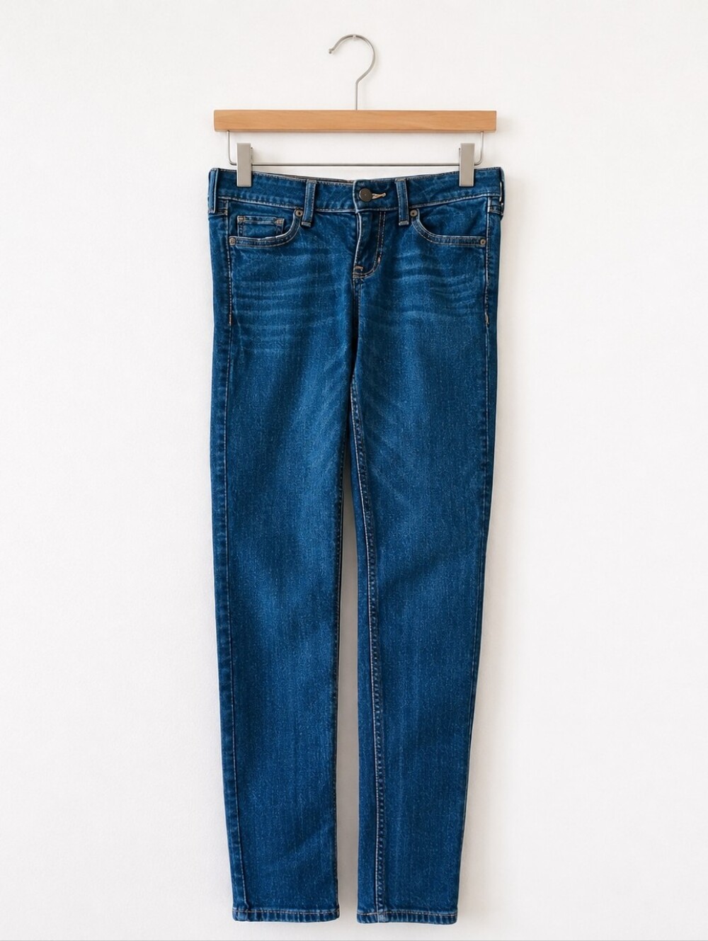 •Hollister Blue Skinny Jeans